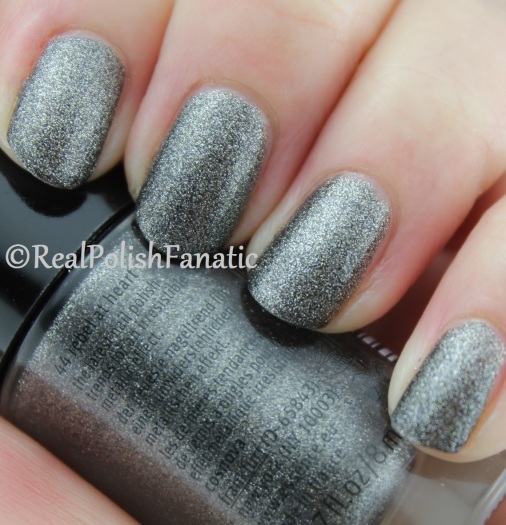 Essence - Rebel At Heart - I ♥ Trends 'The Metals' Collection