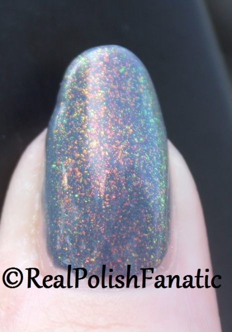 ILNP Real Magic™ Toppers – The Alchemist over Blackheart Beauty Grey Iridescent